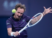 开云官网-关于西班牙网球队力克日本网球队，梅德韦杰夫绝境逆转的信息