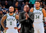 开云棋牌下载-关于湖人B队逆转雄鹿B队，利拉德统治全场的信息