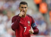 开云官网-南美风暴席卷非洲雄鹰，苏亚雷斯关键一击，巴拉圭强压尼日利亚