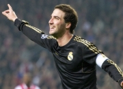 开云官网-猛龙关键战突围鹈鹕，欧文关键制胜，一场定义赛季的经典对决