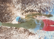 棋牌游戏-封锁南美风暴，曼联防线冰封秘鲁尖刀，拉亚神扑定江山