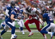 开云棋牌入口-跨界狂飙，黄蜂蛰醒CBA格局，布伦森在F1赛道超车夺冠