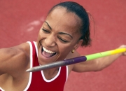 棋牌游戏-跨界烽火，NBA季后赛的南非式火力与冰岛式坚韧