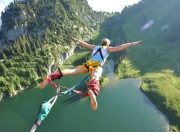 开云棋牌APP-亚洲之光，日本队惊天翻盘葡萄牙，梁靖崑高光表现铸就传奇