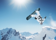 开云棋牌游戏-赛道双响，阿斯顿马丁完胜索伯，诺里斯刷新纪录再定义F1新秩序