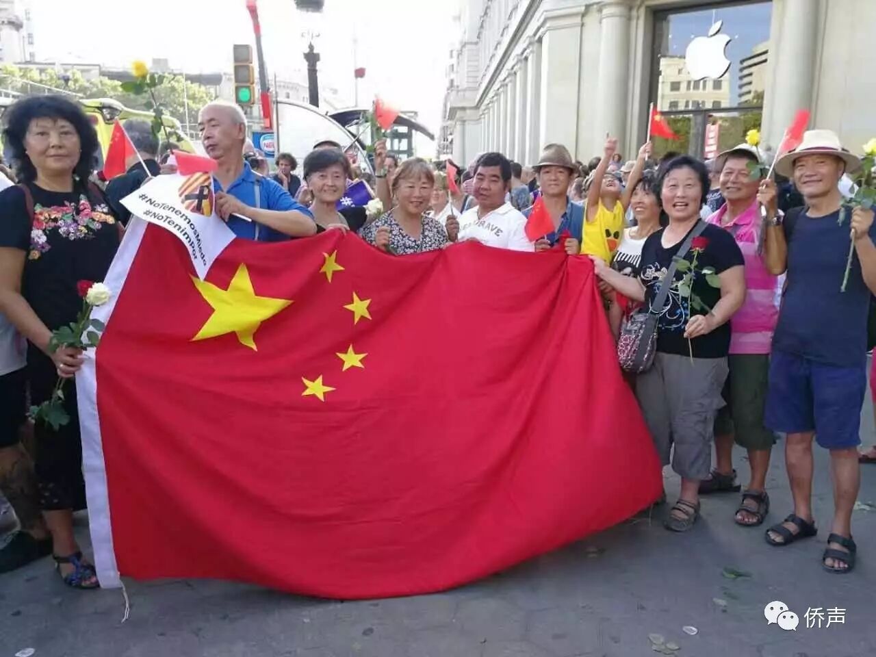 巴塞罗那后防将士共同誓言，全力拼搏取得胜利的简单介绍