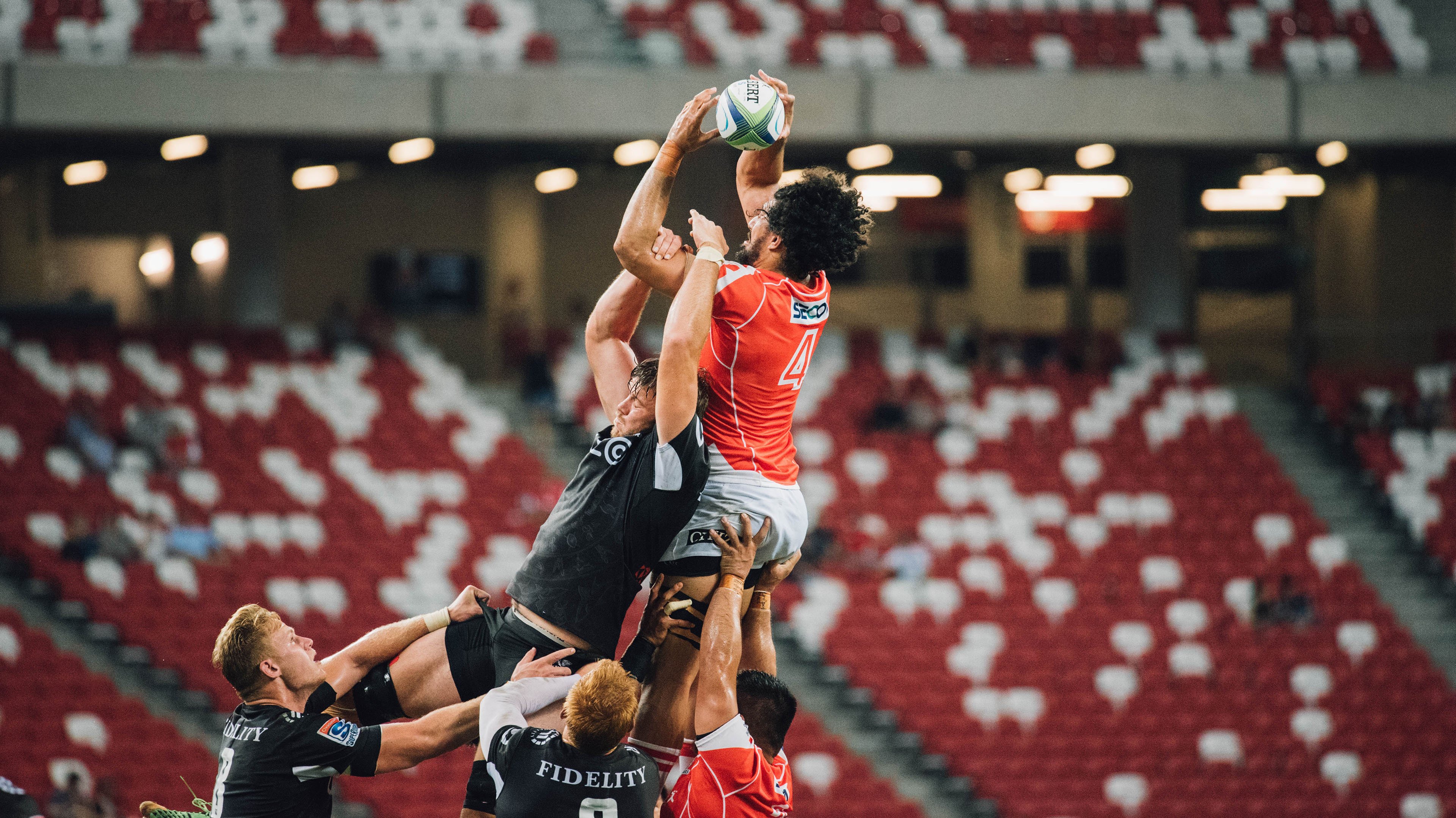 封锁与接管,从沙特冻结阿根廷到楚阿梅尼的焦点之战