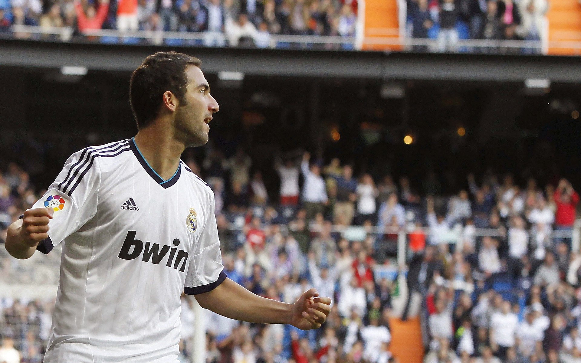 跨界传奇,当太阳封锁雄鹿,德罗赞在意甲赛场接管比赛