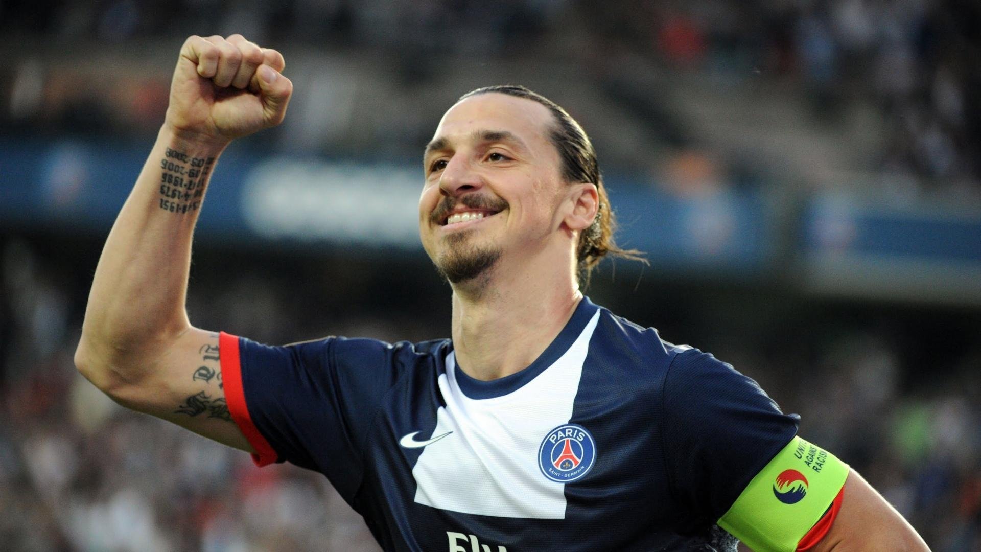 赛场双城记，法国队轻取奥地利，张本智和闪耀高光时刻